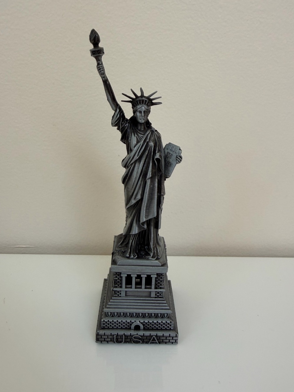 ❤️ Statue of Liberty Mini Figurine | NYC Decor